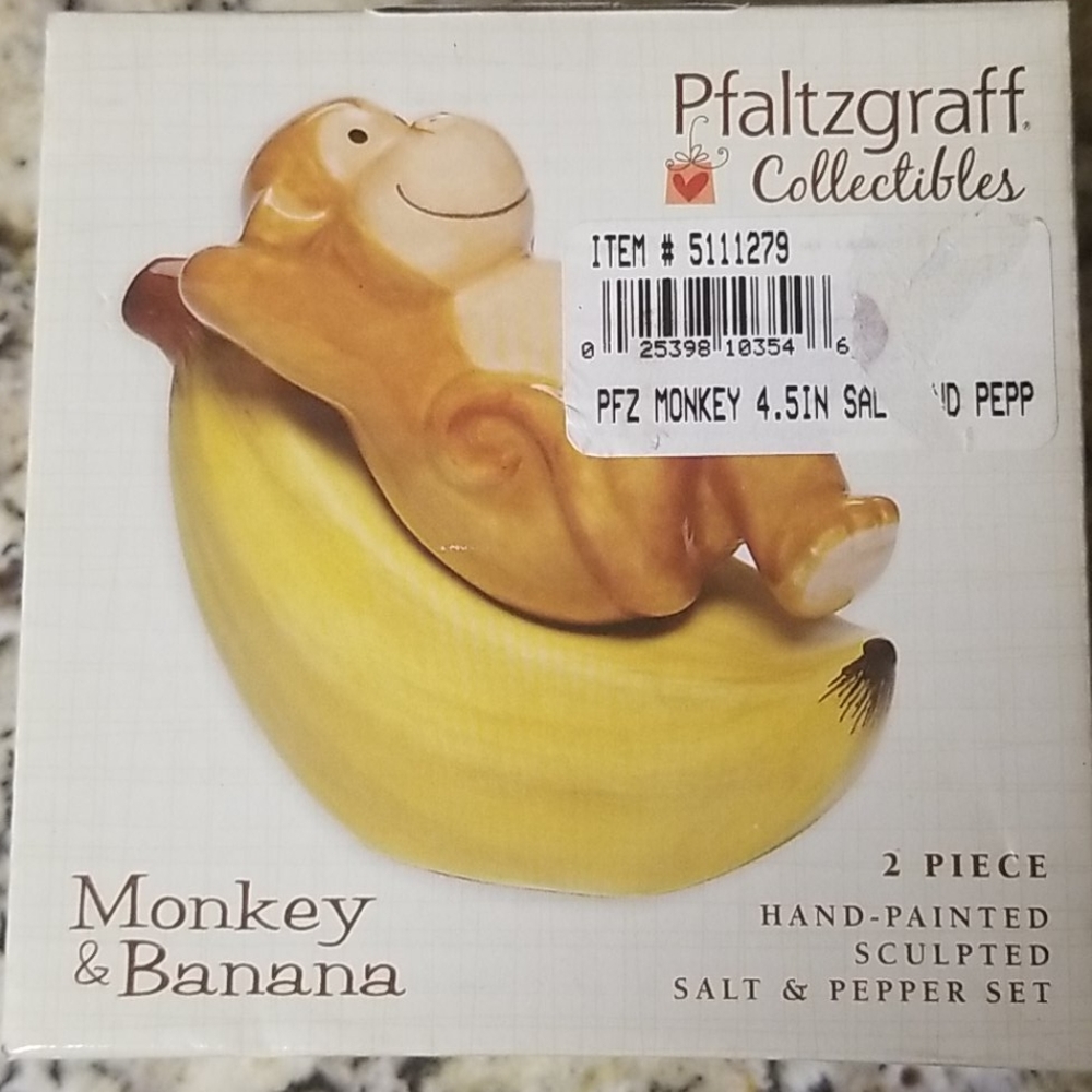 Pfaltzgraff Salt & Pepper Set - Picture 4 of 4